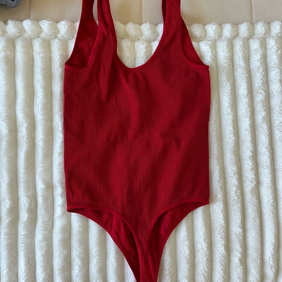 Colsie Red Ribbed Bodysuit - Picture 4 of 5